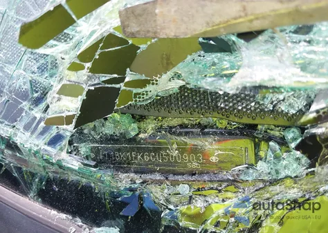 2012 Toyota Camry Xle V6 из США, поврежденный, VIN 4T1BK1FK6CU500903